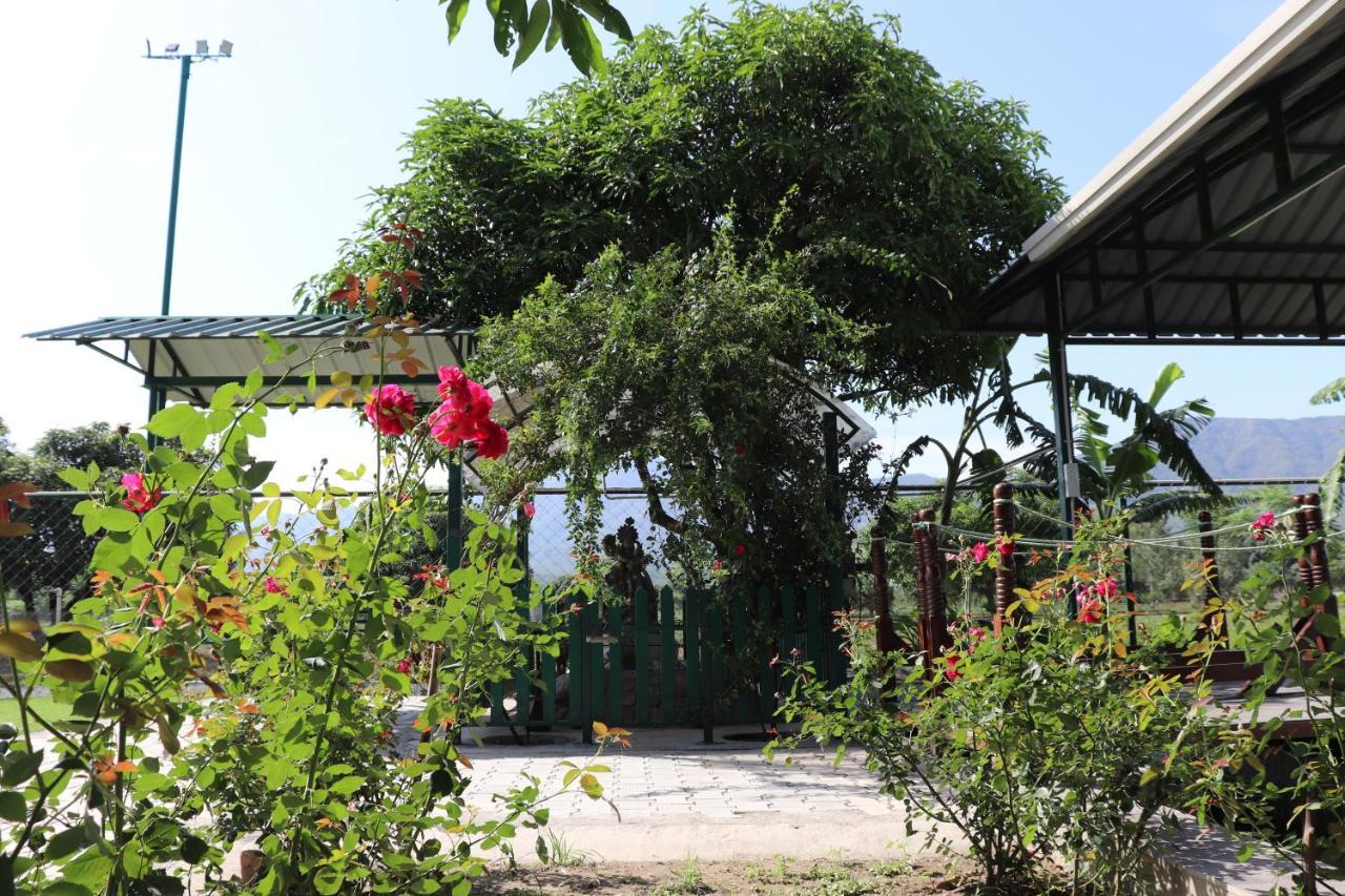 Sukoon - A Wellness Resort, Uttarakhand Chuharpur 외부 사진
